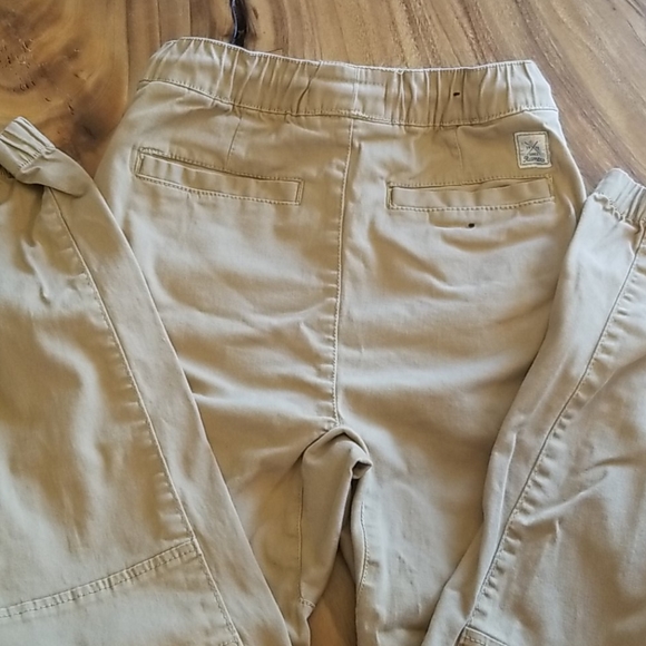 Pants - Picture 4 of 4